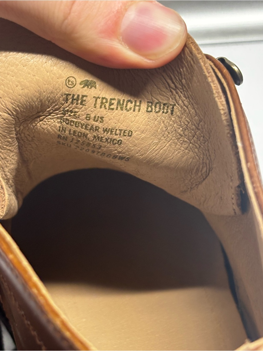 Taylor Stich Trench Boot - Picture 4 of 7